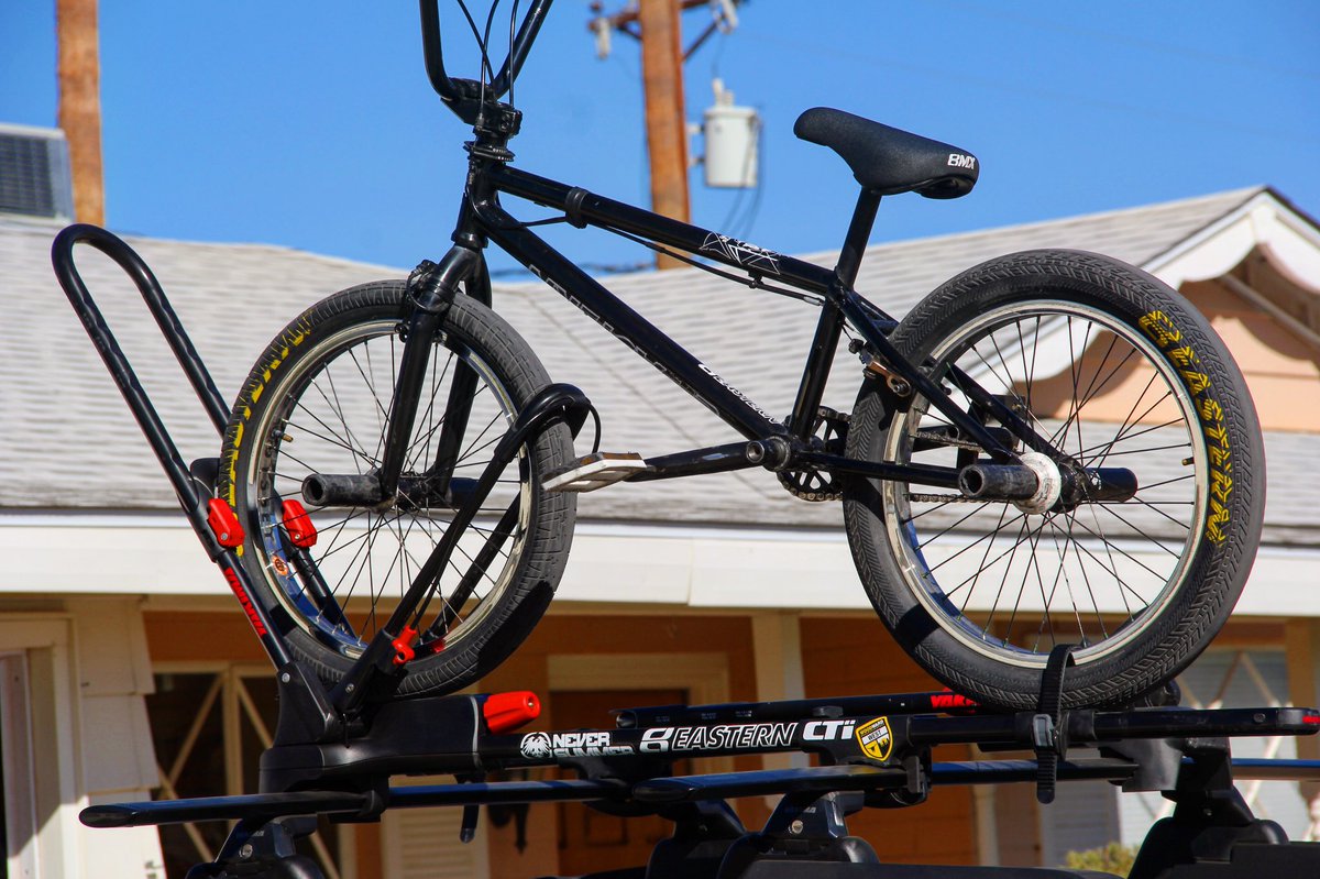 AdamBanton's tweet image. Amazing temps in AZ RIGHT MEOW!  Shred day is on. #myyakima #yakimaracks