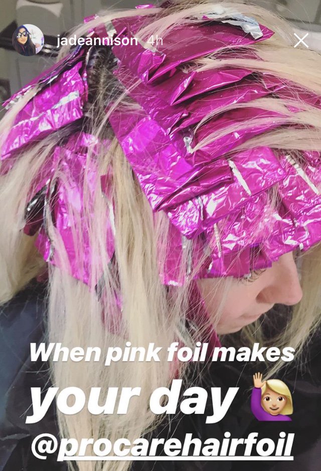 procarehairfoil's tweet photo. On Wednesday we foil in pink! Look how great our Hot Pink foils look during colouring! Jade has been enjoying our coloured foils today!
Available in both 100mmx225m & 100mmx100m.
#procarehairfoil #hairfoils #pinkfoil #procarehairfoils #procarefoils #colourists #pinkhairfoil #hair https://t.co/C74J5SwQv7