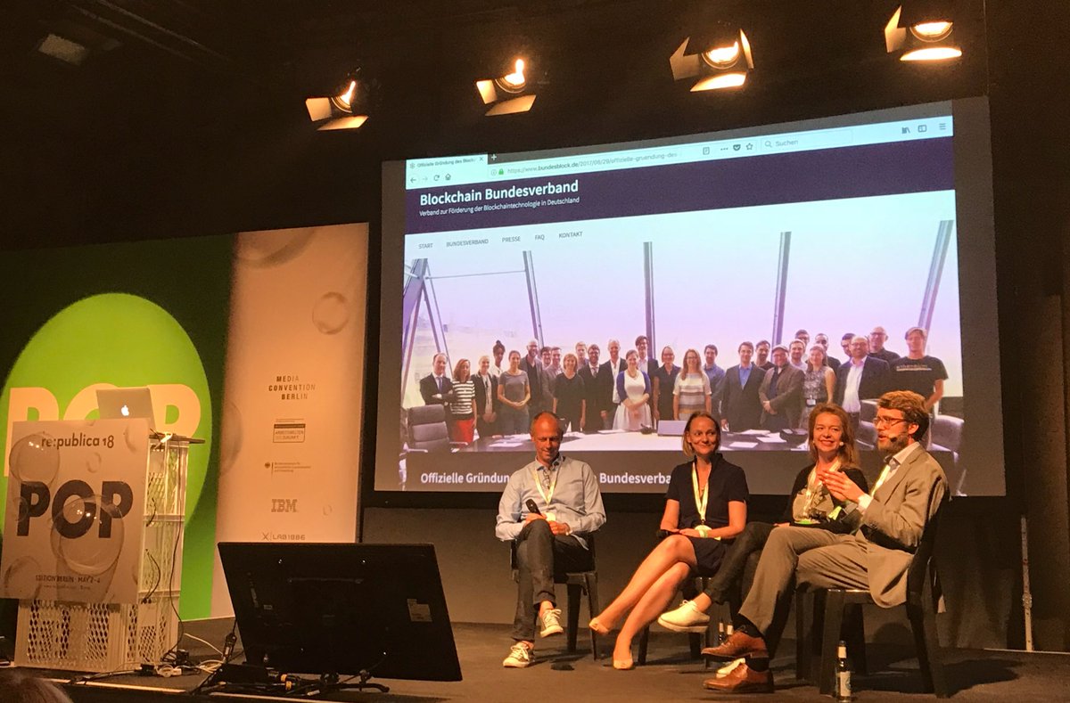 valerieroedder's tweet photo. Jahresrückblick des Bundesverband Blockchain. @JockelLohkamp @sebnem @ninsie3 auf der @republica #rp18 #kidec #b58 https://t.co/yV93CbMVBq