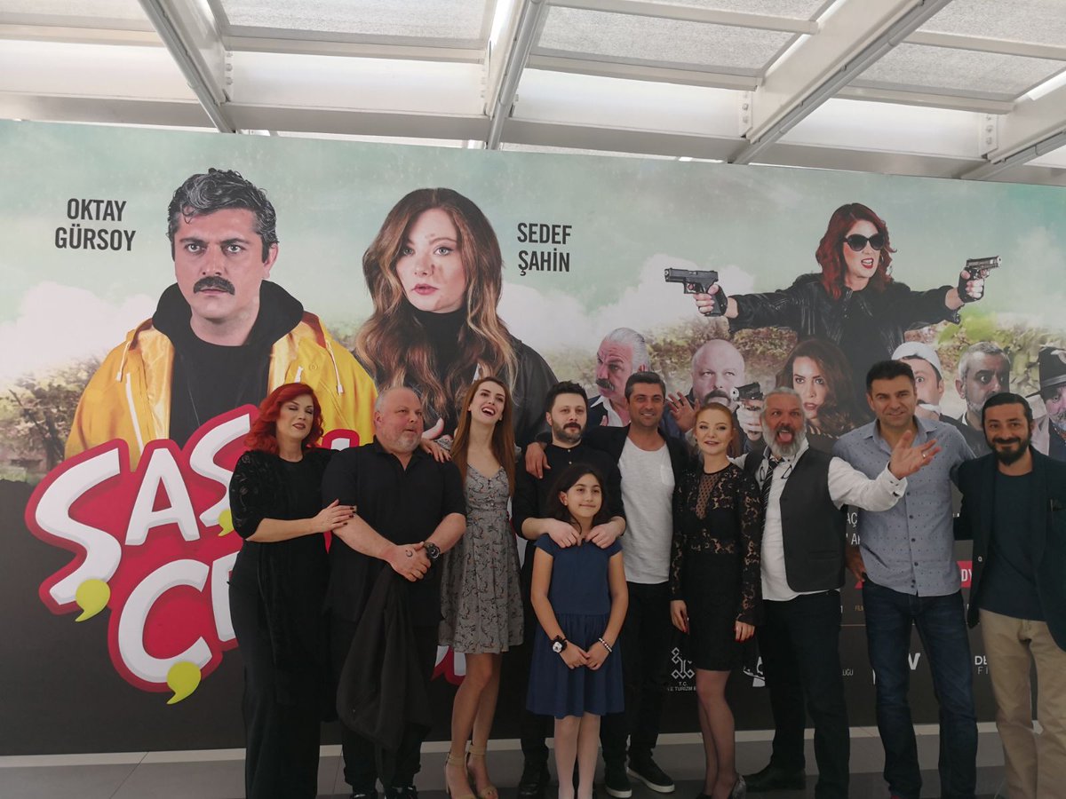 SaskinlarCetesi's tweet photo. ŞAŞKINLAR ÇETESİ FİLMİ BASIN GÖSTERİM DAVETİ'nden Renkli Görüntüler...

Yapımcılığını POPÜLİST MEDİA WORKS'ün gerçekleştirdiği ŞAŞKINLAR ÇETESİ filminin basın gösteriminde değerli basın mensubu arkadaşlarımızla buluşmaktan mutluluk duyduk...
#ŞaşkınlarÇetesi  #sinemafilmi https://t.co/CNsCtDTN1d