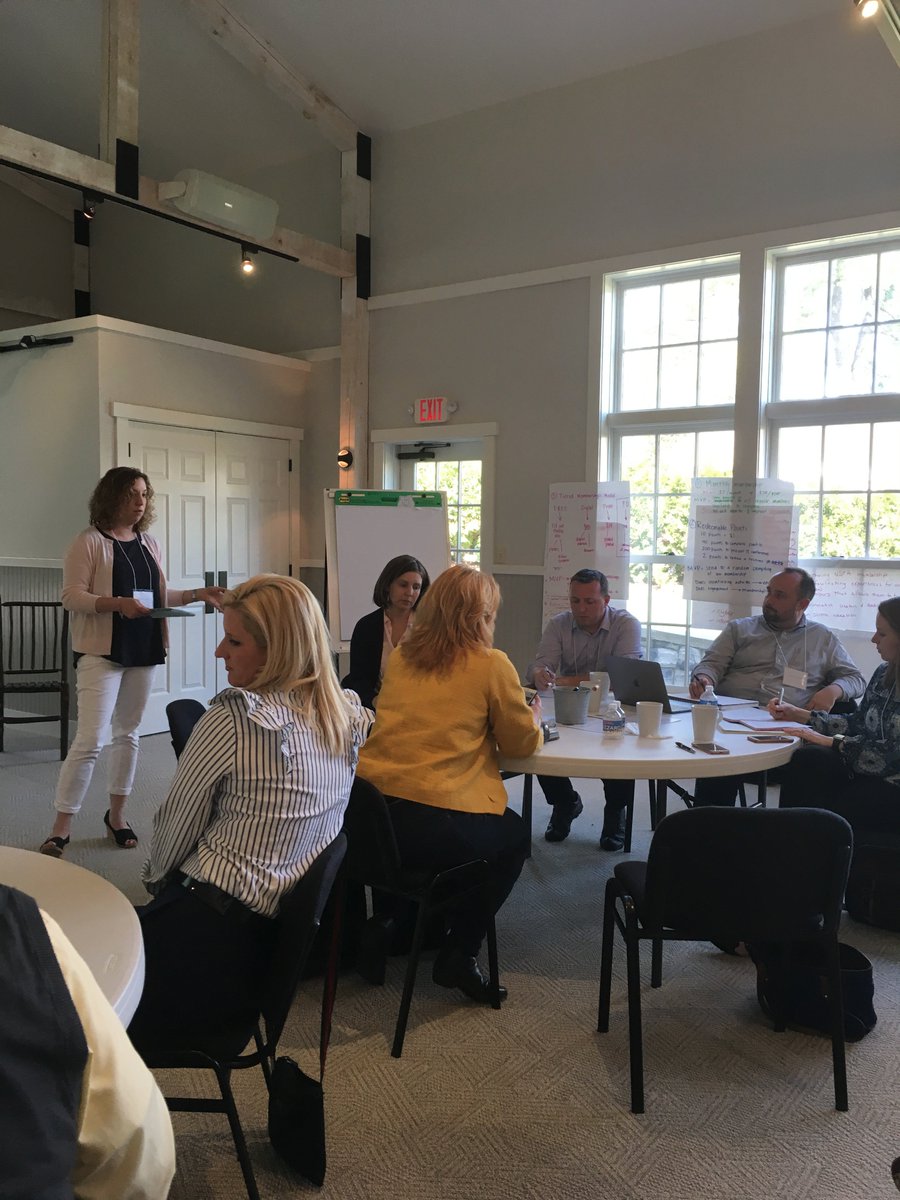 KelliLWells's tweet photo. Thank you to @NSTA, @MilwaukeeMPS, @STEMHappens and and @BrilliantCFES for a wonderful 2 days at #Fastworks training.  Thank you @BrilliantCFES for hosting us to cultivate #BrilliantSoltions together! https://t.co/Uz93gjr6jW