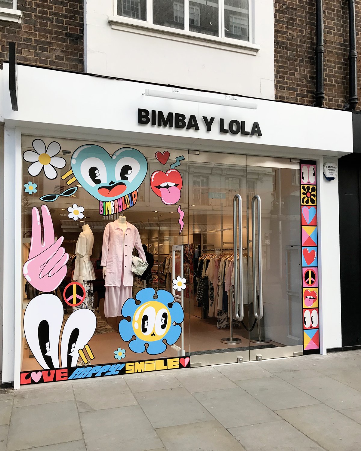 Potencial Caracterizar expedido BIMBA Y LOLA on Twitter: "#HELLOLONDON New store! 295 Brompton Rd.|  #thisisSUMMEROFLOVE https://t.co/P8QGIFP2YX https://t.co/VxMjdlBm6M" /  Twitter