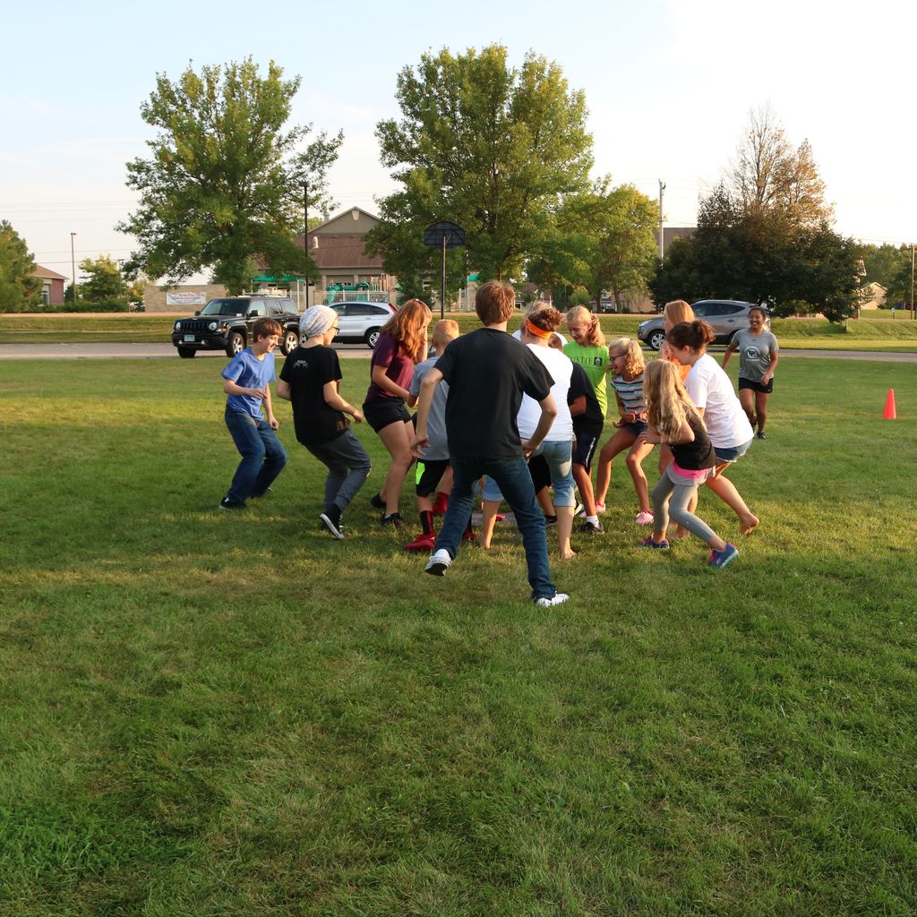 CruxYouthGroup's tweet photo. Spring is finally here and I think it's about time we bring back outdoor games! Don't you? 
#cruxstudentministry #springishere https://t.co/nAF5KJQuaM