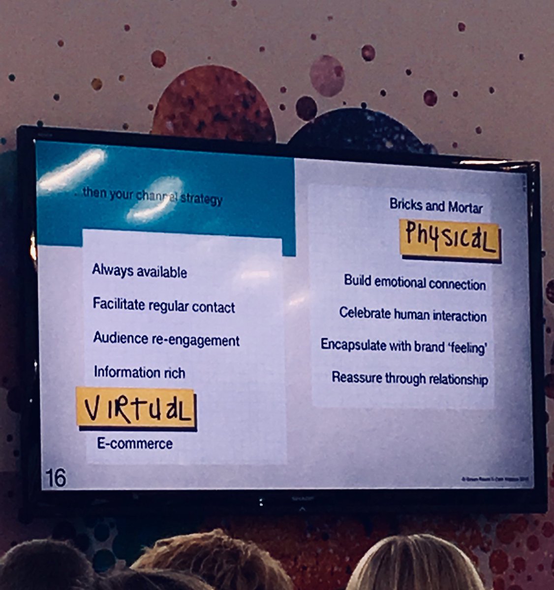 Interesting point on the differences between #ecommerce and #bricksandmortar retail. #RDE2018 @RtlDesignExpo <a href="/GreenRoomRetail/">Green Room Design</a>