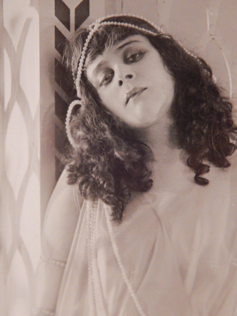 1918 #WilliamFox Presents #ThedaBara in Salome Staged by J. Gordon Edwards, A Theda Bara Super Production".
