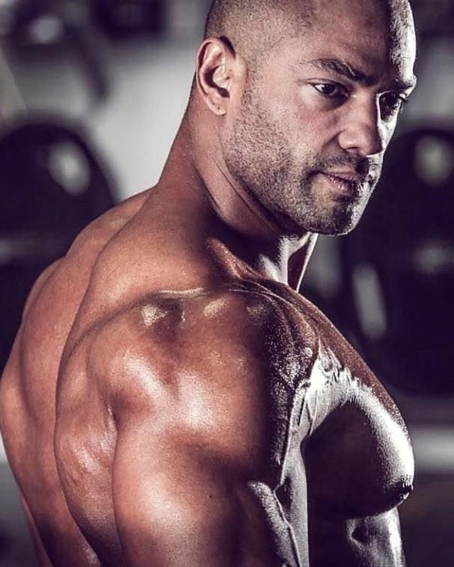 thetestozone's tweet photo. Fello Cambronero - @fello_cambronero
γ»γ»γ»
Low carbs day #hungry
Wait! Striated lats? π
#striveforgreatness #prolevelfitness #ifbb212 #npc #olympia2017 #discipline_of_steel #y3tdisciple #sinisterlabs
#angrymills #fello58 https://t.co/QmCKdp5ksS https://t.co/Q3Lk5bqFNy