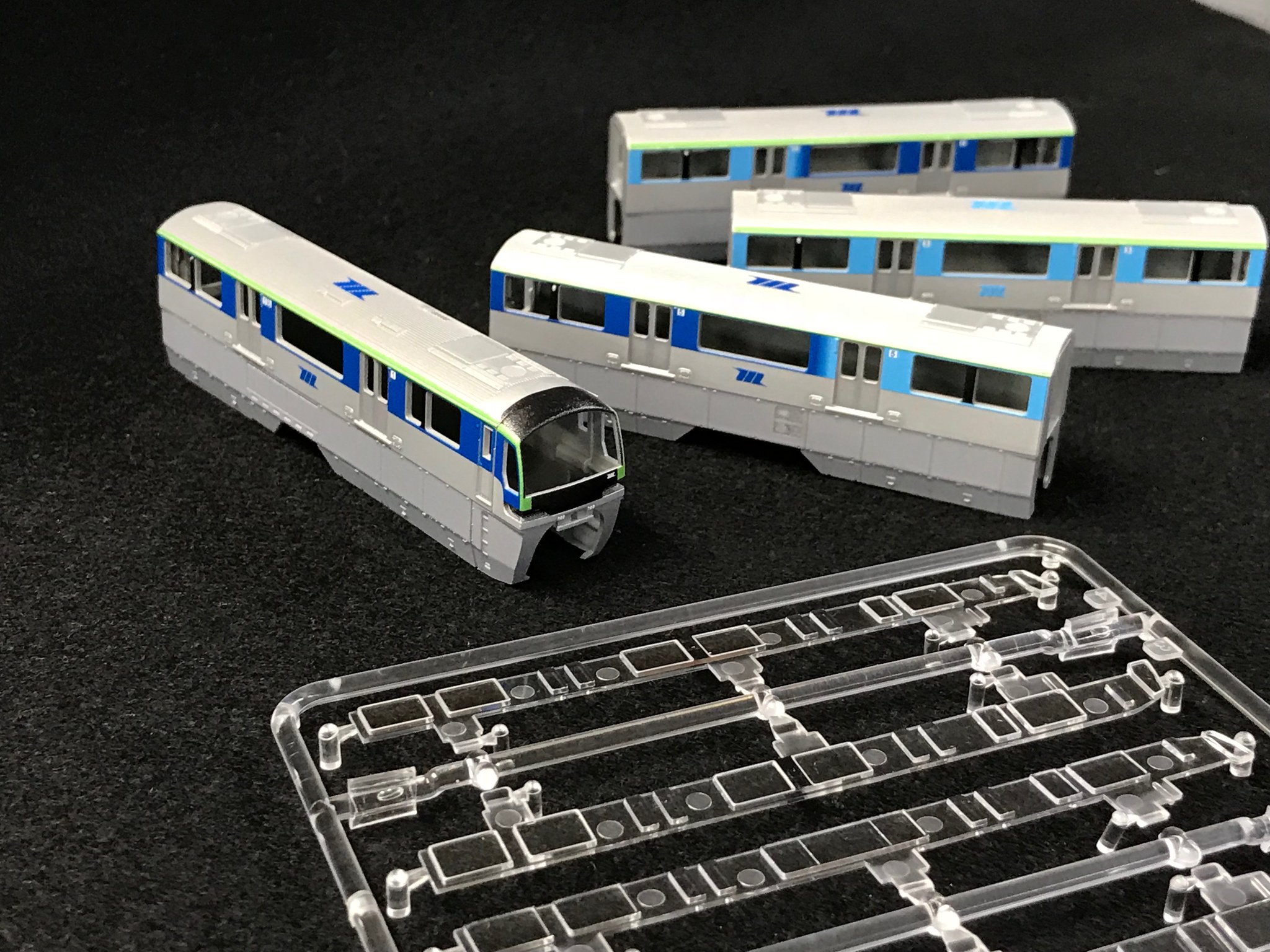 東京モノレール10000形6連キットが特別仕様でフジミ模型より登場