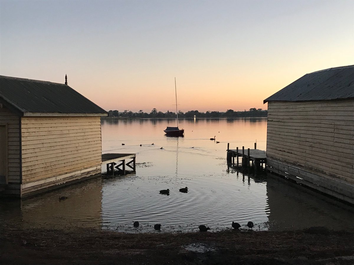 Love Ballarat at dawn.