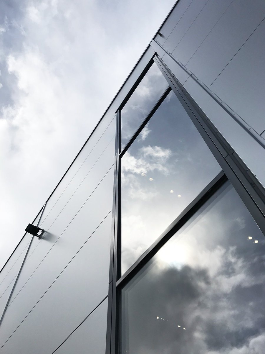 SolarGardEU's tweet image. Nice #SolarGard #PartnerPro #Project by #SolfilmsOhlsson
Building &amp;amp; Location: Aurena Laboratories, Sweden
Problem: Heat &amp;amp; glare 
Solution: #SentinelPlus SS25
ow.ly/z4Vu30jN2O7
solfilmsohlsson.se
#WindowFilm #LessHeat #LessGlare #Comfort #MinskaVärme #Bländning #Komfort