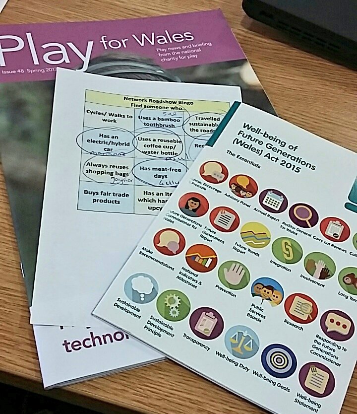katie_riddoch's tweet photo. Interesting morning learning about Public Health/Wellbeing/Sustainability. Loved the talk by Pete Frost r.e. how community engagement changed the lives of those on a run down estate ๐๐ฑ #Listen #PlantThings #PHNCSustainable #PHNCcynaliadwy https://t.co/yivM6flQDX