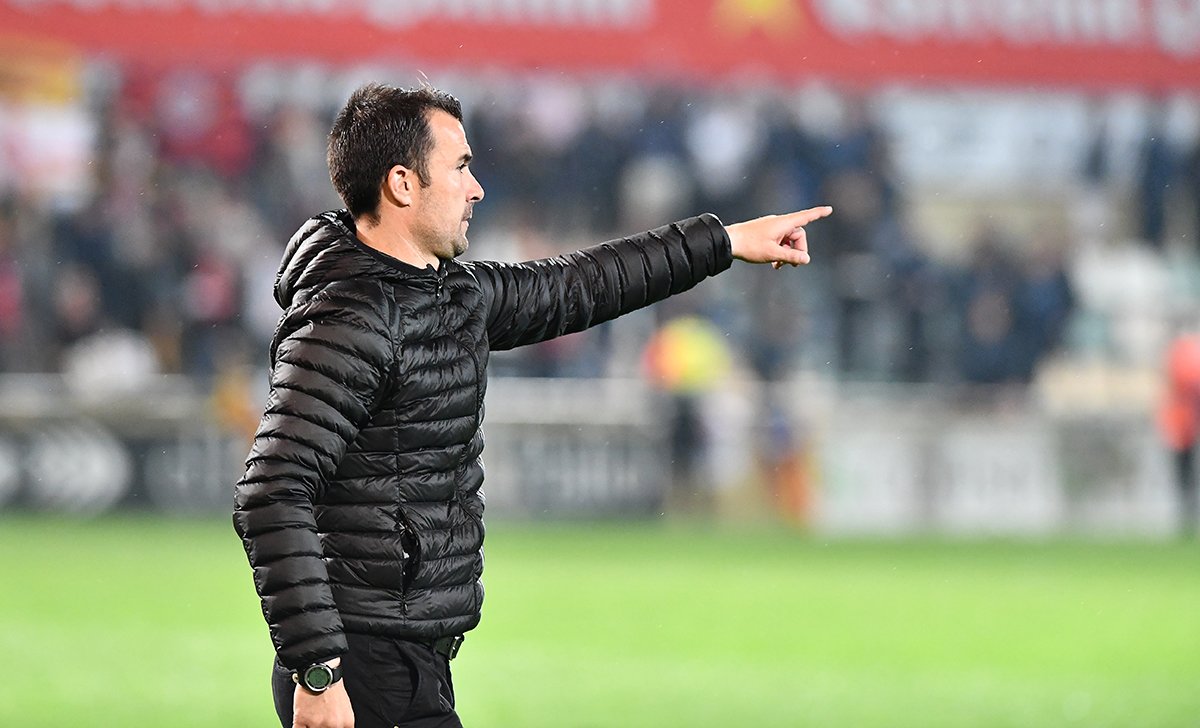 📄 COMUNICAT | Aritz López <a href="/Garai14/">Aritz lopez garai</a> es perdrà els pròxims partits del <a href="/cfreusdeportiu/">CF Reus ⚽️</a> 

👉 cfreusdeportiu.com/noticia/201805…

#CFReus 🔴⚫️