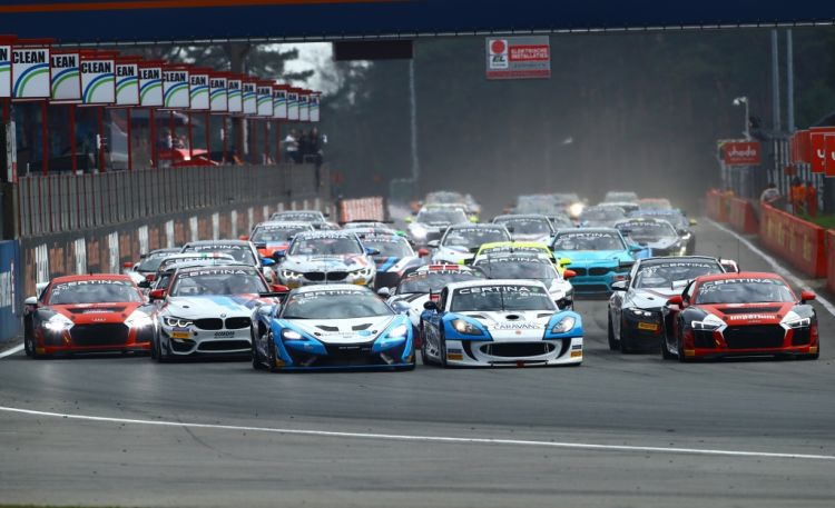 gt4series's tweet photo. Are you ready for Brands Hatch? We’re going to have a stunning entry with 46 cars lined up to race at the world famous Grand Prix circuit.   

RELEASE >> https://t.co/TvcTkQN66A  #GT4Series #Pirelli #Certina #GT4 #BrandsHatch https://t.co/RxZaE3N4Om