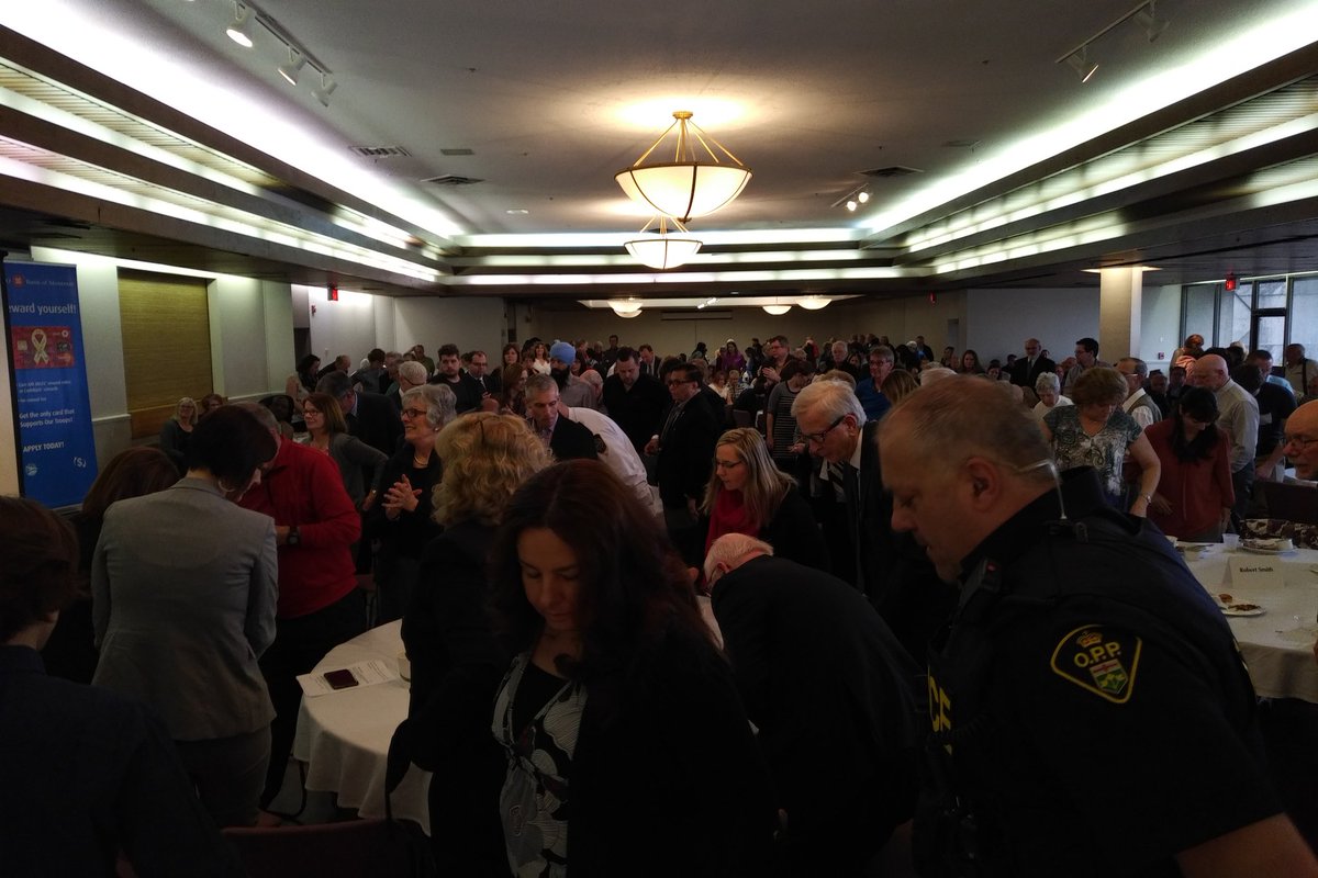 .@RunjpRun a standing O for JP following his speech. https://t.co/JuHSNXDiCK