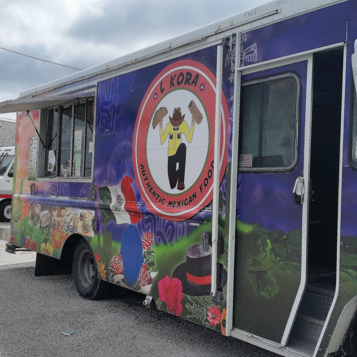FoodKora's tweet photo. Will be at farmers market west lafayette 3pm to 7pm today  ( Cumberland Park ) https://t.co/utv5PpcXgt