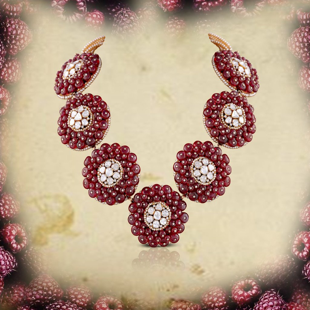 Elegance & contemporary go hand in hand with our Summer Zar ‘Vermillion’ collection. #RareHeritage #SummerZar #Vermillion #Maroon #NewCollection #SummerBride #Jewelry #Jewellery #Necklace #JewelleryTrends #BridalJewellery #Fashion #Brides #JewelleryLovers #BrideToBe