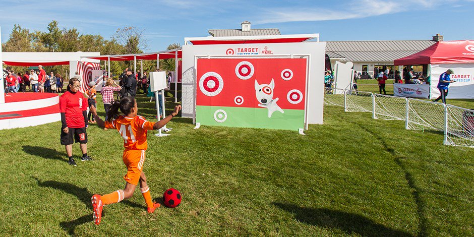 Target News tweet media