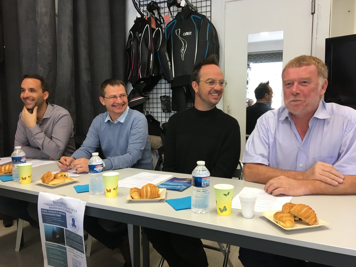 Ce matin <a href="/JarryAtypique/">Jarry</a> est venu expliquer pourquoi il parraine Naturdive, association qui met en place un observatoire citoyen de la biodiversité marine, avec le soutien de @uca_research. Pour voter et soutenir le projet auprès de @Min_Ecologie -> monprojetpourlaplanete.gouv.fr/projects/plan-…