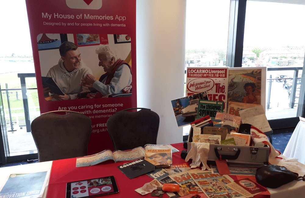 digihealthnews's tweet photo. Some great stuff on show at the #InnovationShow. This is a dementia awareness programme called @house_memories led by @NML_Muse. It includes an app for memorable objects to help people with dementia share memories with those they care about. https://t.co/jEvbkBd3Mi