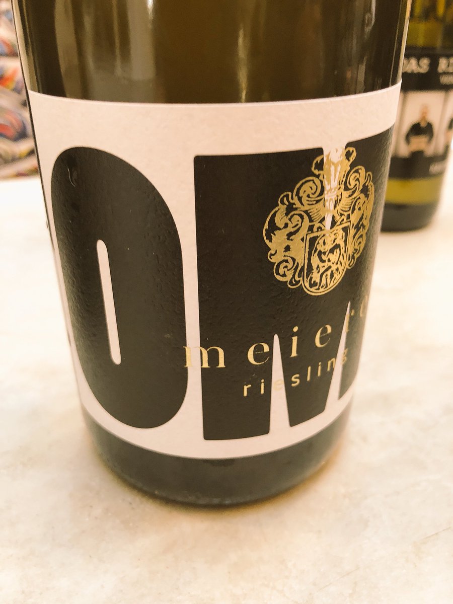 mrvinosaurus's tweet photo. Loved the Pet Nats on show in the ‘coolest wines’ section of #GForce2018 tasting @WinesofGermany #petnat #germanwine #germanwines #wine #sparkling #winelover #riesling https://t.co/LerAiUG1X9