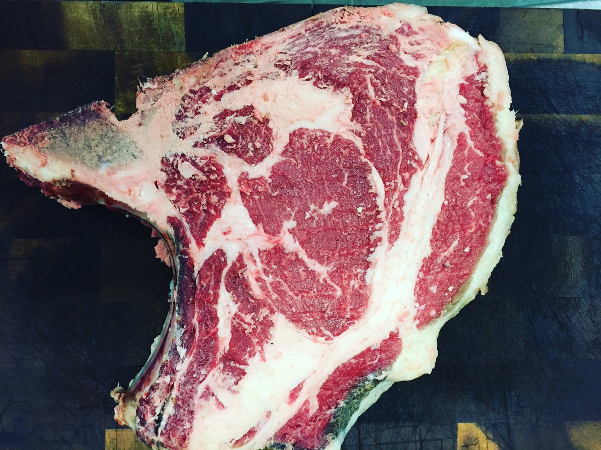 TheGatehouseN6's tweet photo. Ribs of Angus Beef, on the menu today. #angusbeef #BEEF #goodproduce #foodporn #lovefood #Highgate #highgatevillage #pubfood #wetweater #comfortfood https://t.co/EmqJyU9Z8p