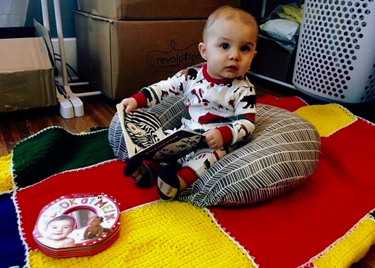 DarBatrowny's tweet photo. Read a book to a little one today and share the magic! #Reading #SmartArtt #WednesdayWisdom #WednesdayMorning #earlylearning #literacy #author https://t.co/xsanry8UrY