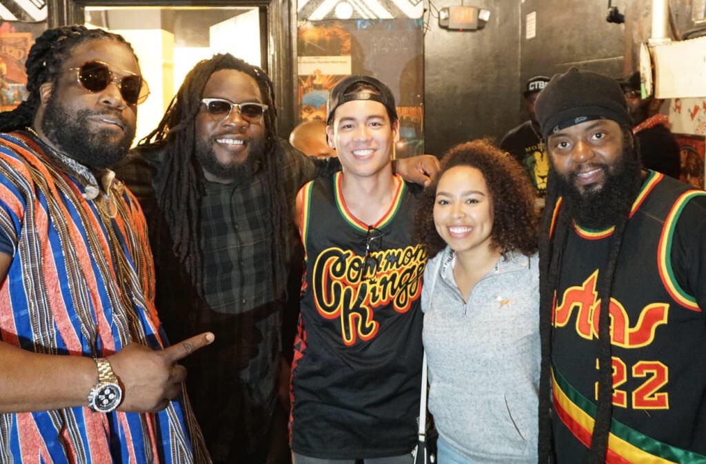 gabymistik's tweet image. Retweeted FanKey 🔑 (@FanKeyOfficial):

Morgan Heritage’s lucky FanKey winner, Daylen, meeting the guys back stage at their LA show! Daylen’s got the KEY! This could be you next 😍✨🔑 #MorganHeritage #MeetAndGreet #FanKey @morganheritage