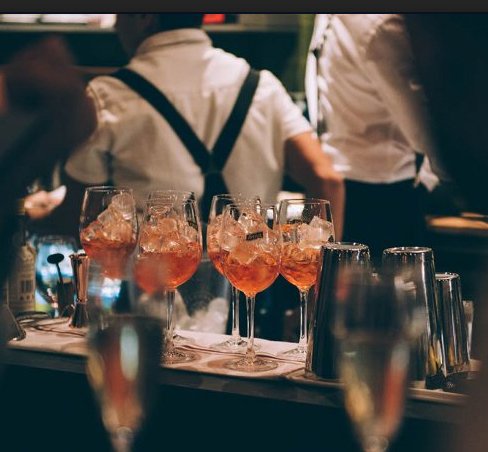 ItalianVenerdi's tweet image. Visit us at Venerdi and get a glass of Prosecco FREE with your meal.
Offer ends TODAY, so make it a date!

#prosecco #cusine #dinein #dinner #supper #food #eat #foodporn #shareit #orderfood #hungryhouse #deliveroo  #foodblogger #foodies   #restaurant #eateria #pizzeria #free