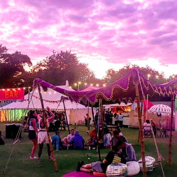 #Wedstock by The Lake is set be on helluva day! Are you ready?! 🕺

Join us this Sunday 6th May for a day chock full of wonder and delights, food, drink, music, pampering and MUCH much more... the 🌞 is even hinting at making an appearance too - yippee!