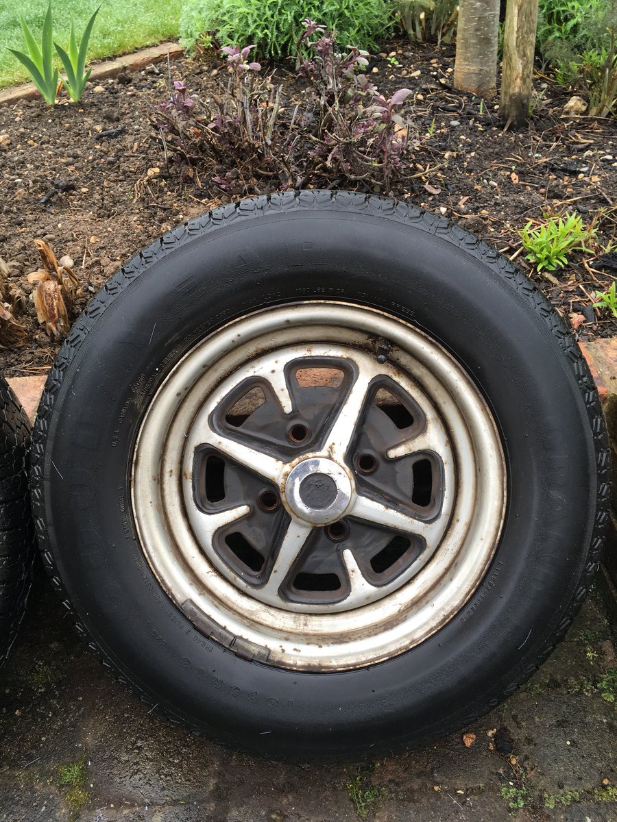 CCIEssexCapri's tweet photo. Wheel Wednesday! These are for sale at the Capri Club National by me. #wheelwednesday #rostyle #fordcapri #mark1 https://t.co/2NqsQfrLiq