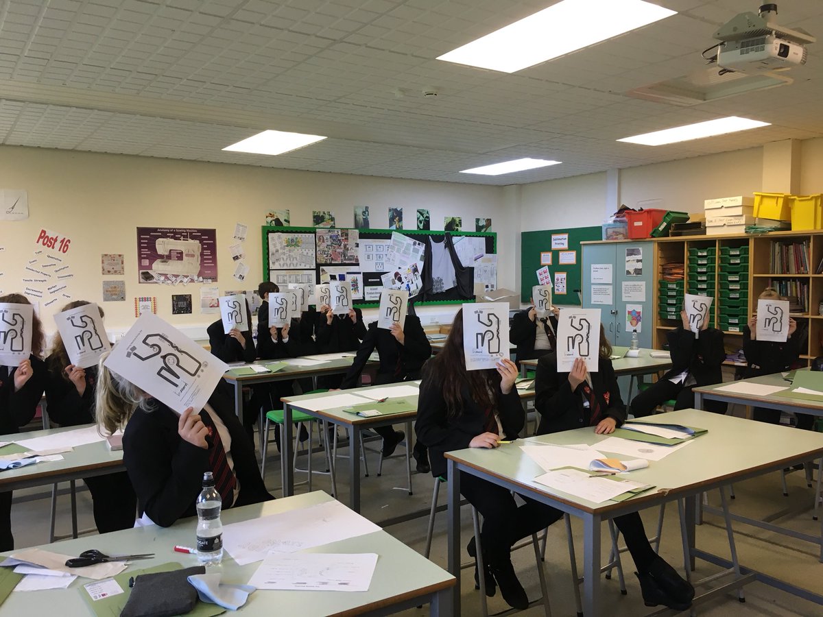 missfairclough1's tweet photo. Driving tests for year 7’s this morning! #Lplates #sewingmachine #ks3 #ks3textiles #learnerdrivers https://t.co/rWrf3uOQnC