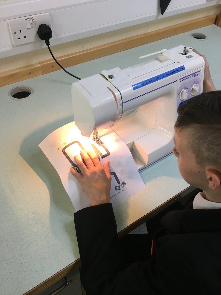 missfairclough1's tweet photo. Driving tests for year 7’s this morning! #Lplates #sewingmachine #ks3 #ks3textiles #learnerdrivers https://t.co/rWrf3uOQnC