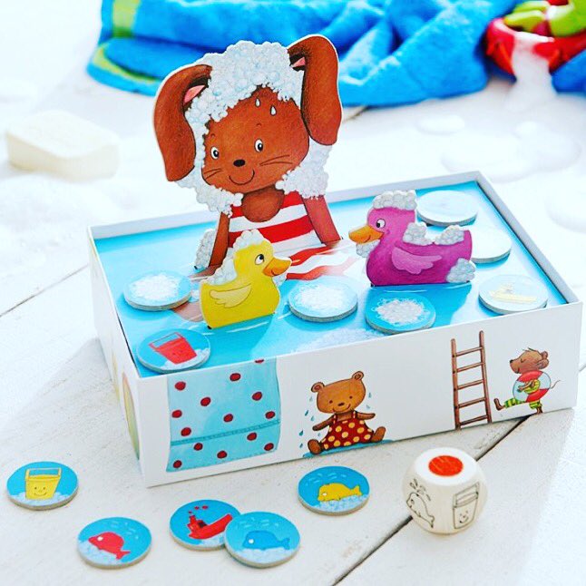 Cometa_Verde's tweet photo. ¿Quieres ayudar a Conejito Burbuja a encontrar el cubo, la ballena o el barco?  Un #juego para los más peques con el que podrán aprender a clasificar los #colores y los símbolos!
.
.
.
#Cometín #CometaVerde #Juguetes #ConejitoBurbuja https://t.co/4aAV9Bo7Af