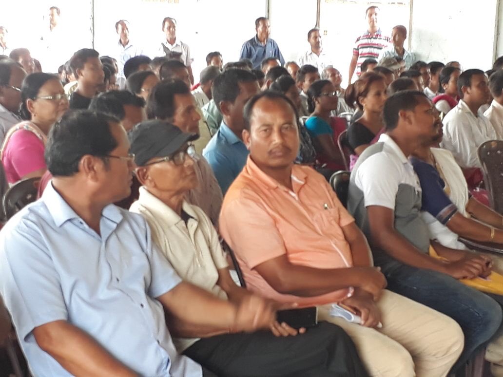 borahbimal76's tweet photo. Keeping the view in mind to promulgate the income of the cultivators double by 2022 a number of 312 families have been given land allotment certificates #KISHOK KOLYAN KARYASHALA today in GRAM SWARAJ ABHIYAN a Dream of HPM @narendramodi https://t.co/jzjnAbPqKQ