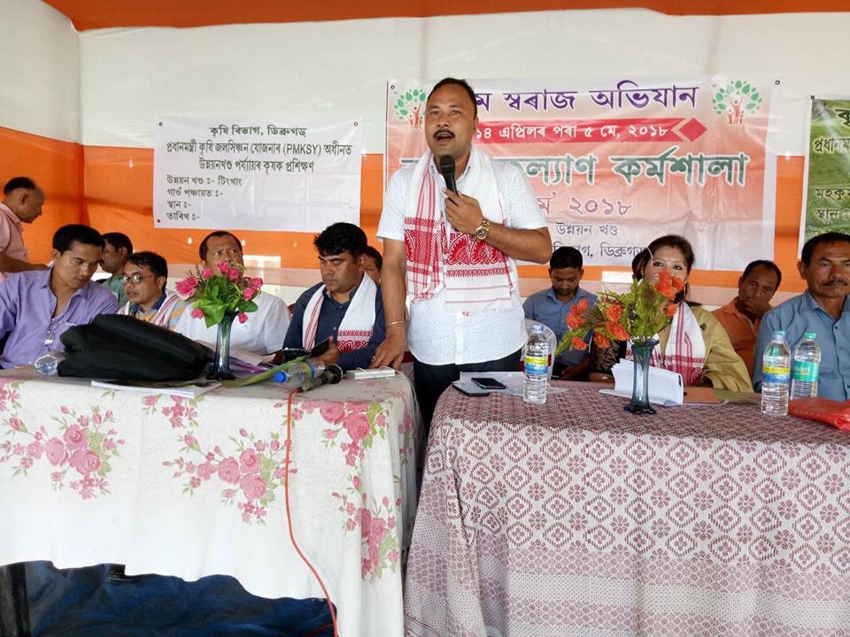 borahbimal76's tweet photo. Keeping the view in mind to promulgate the income of the cultivators double by 2022 a number of 312 families have been given land allotment certificates #KISHOK KOLYAN KARYASHALA today in GRAM SWARAJ ABHIYAN a Dream of HPM @narendramodi https://t.co/jzjnAbPqKQ