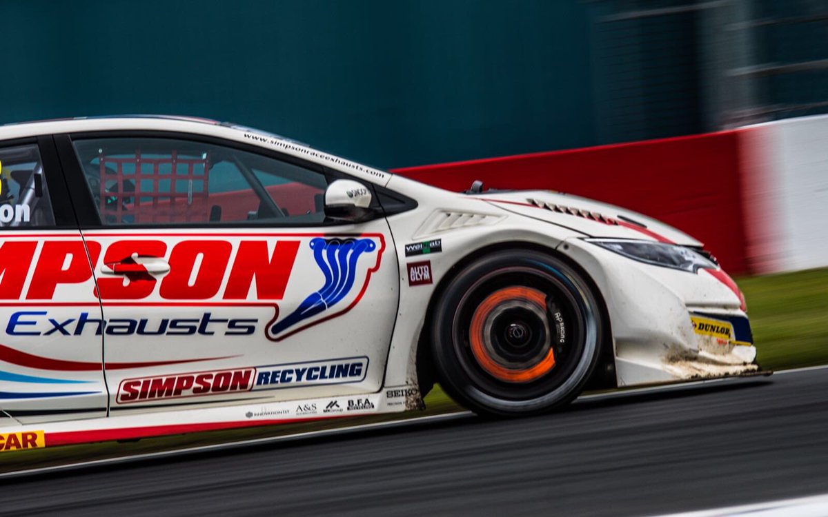 Mattsimpson303's tweet photo. What a weekend @DoningtonParkUK @DunlopBTCC with @Eurotech_Racing. Results didn’t do justice as had bad luck, but to come out 2nd quickest was a major step forward for me. Roll on for the next meeting @thruxtonracing https://t.co/vg6Kj2xuRy