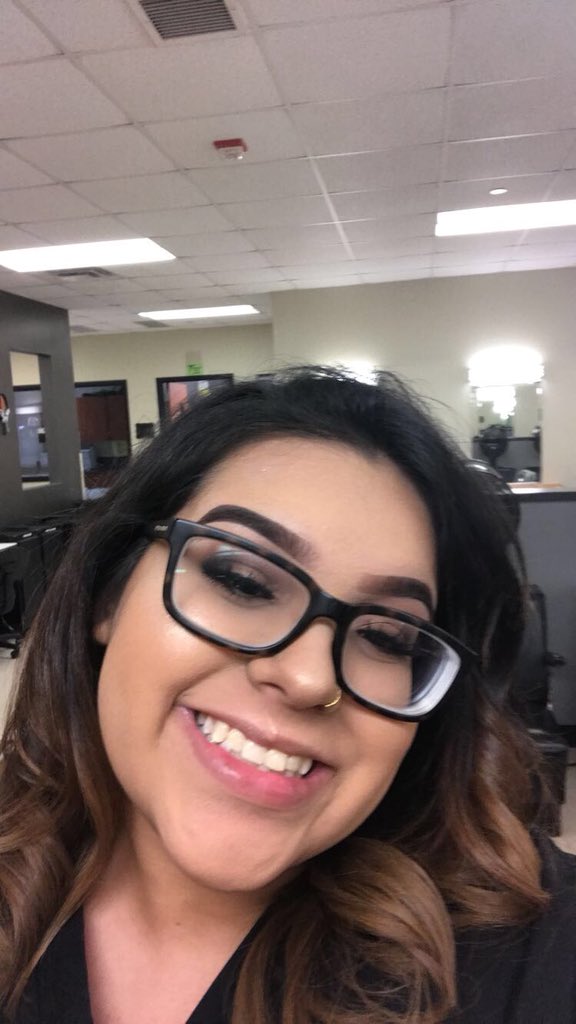 saltysiding's tweet photo. #PlusSizeGirlsRock cute and fat 🤪 https://t.co/JdxTO3FBoJ