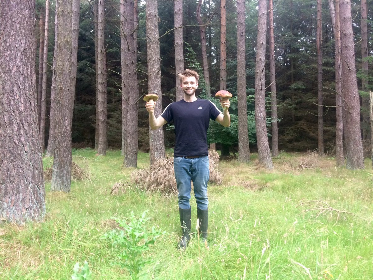 Best of luck to our brilliant Head Chef <a href="/HenriksenJack/">Jack Henriksen</a> in <a href="/NectaChef/">NECTA Hospitality</a> North East Chef Of The Year competition today.  Will be close to plating up now!