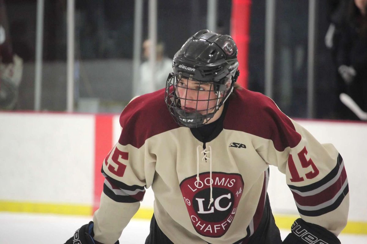 LCBoysHockey's tweet photo. Loomis Boys Hockey is excited to announce that our captains for next year will be Reilly Connors (Madison, CT) and Thomas Martin (Fairfax, VA) Congrats to both young men! We are very excited for their leadership and the 2018-19 team next year https://t.co/gm5BdeBJV7