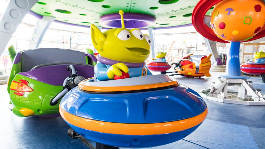 DisneyParks's tweet photo. Here's your sneak peek at Alien Swirling Saucers coming to #ToyStoryLand at Walt Disney World Resort! https://t.co/pn9hq9CIWT https://t.co/zY9tOd72yO