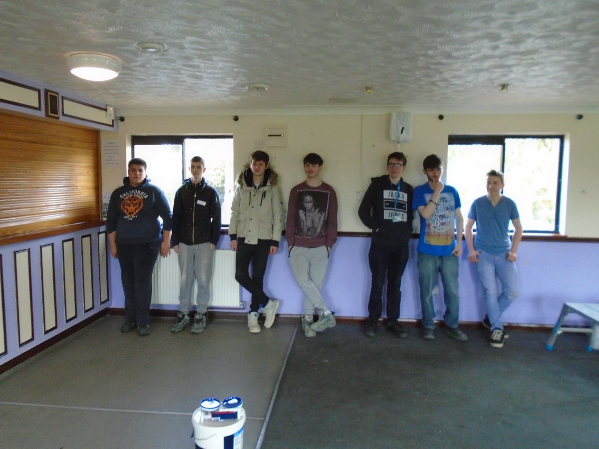 CCNConstruction's tweet image. Entry Level 3 Construction students have been putting their
painting &amp;amp; decorating skills into practice at East Harling Sports &amp;amp;
Social Club. Well done on an excellent job! @norwichcollege #realwork #Painting&amp;amp;Decorating