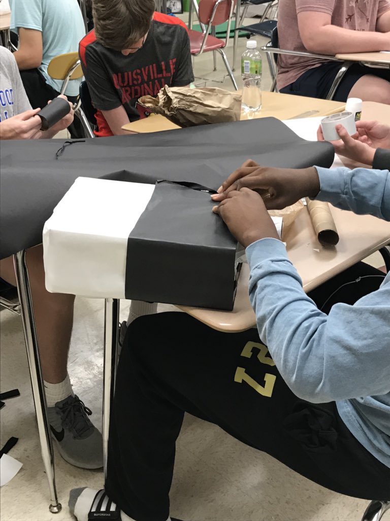wcsBHSlw's tweet photo. Day 2! #progress https://t.co/CaEqF3YvNn