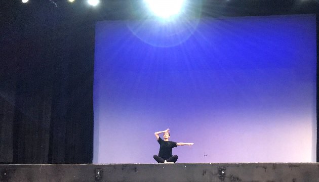 MayfieldGui's tweet photo. Mayfield student Mental Health assembly  MMHA, dance, music #breakthestigma https://t.co/a8VXDj4RAa