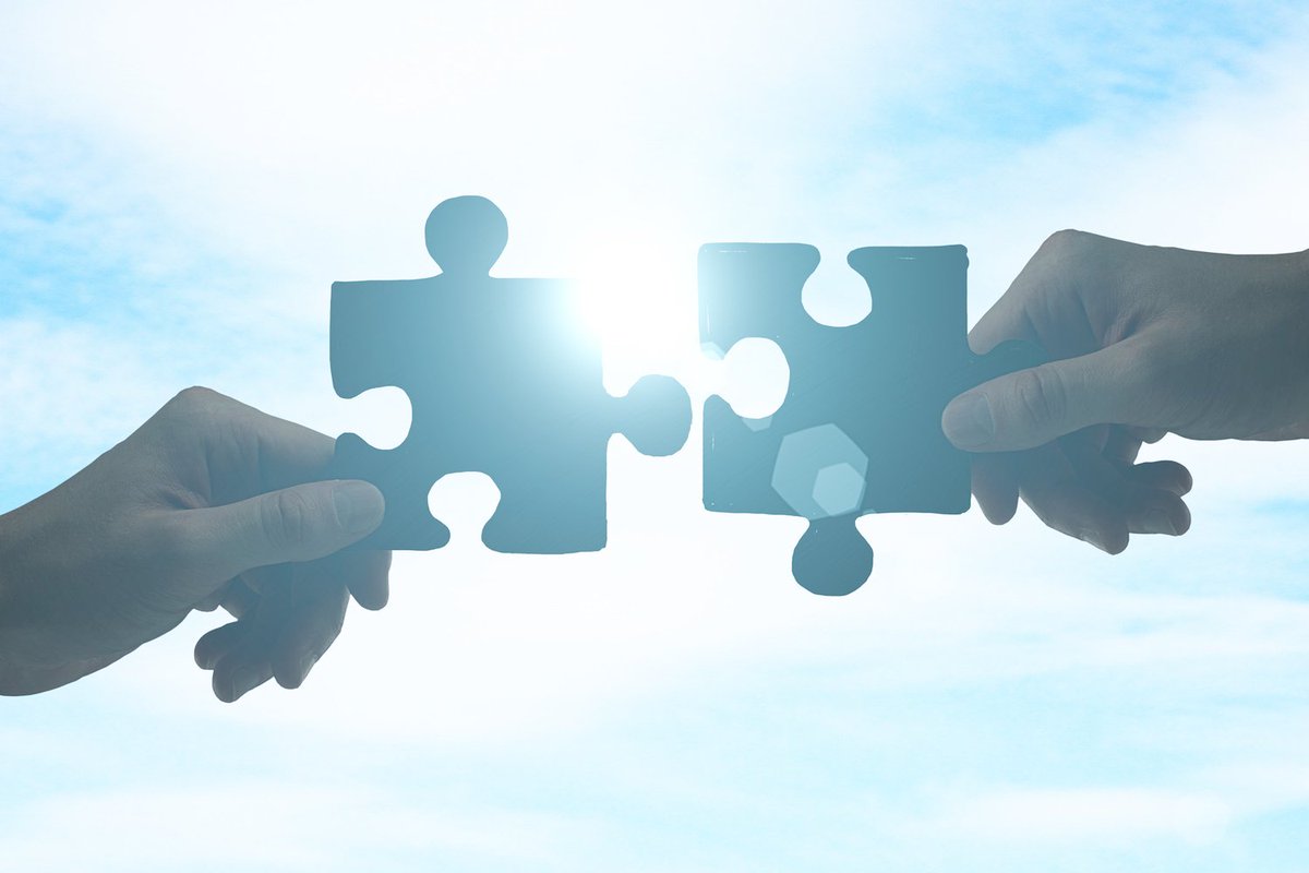 magnafive's tweet photo. @magnafive today announced that it achieved the highly-coveted Premier Status within the @Commvault Service Provider Partner Advantage Program. #MakingSmartConnections https://t.co/JSHxyODWs4 https://t.co/xz5x5hrzOL