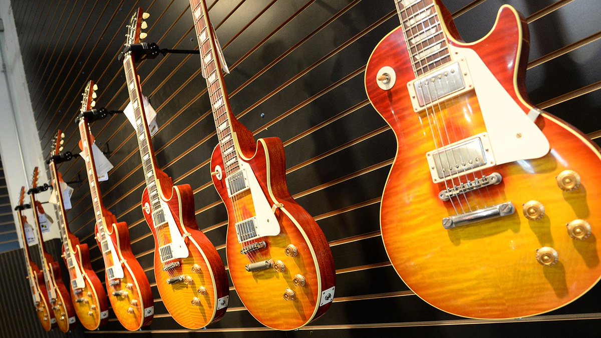 MetalHammer's tweet photo. Guitar firm Gibson files for bankruptcy: https://t.co/i3gRnqgZ9l https://t.co/KFebAc1cL0