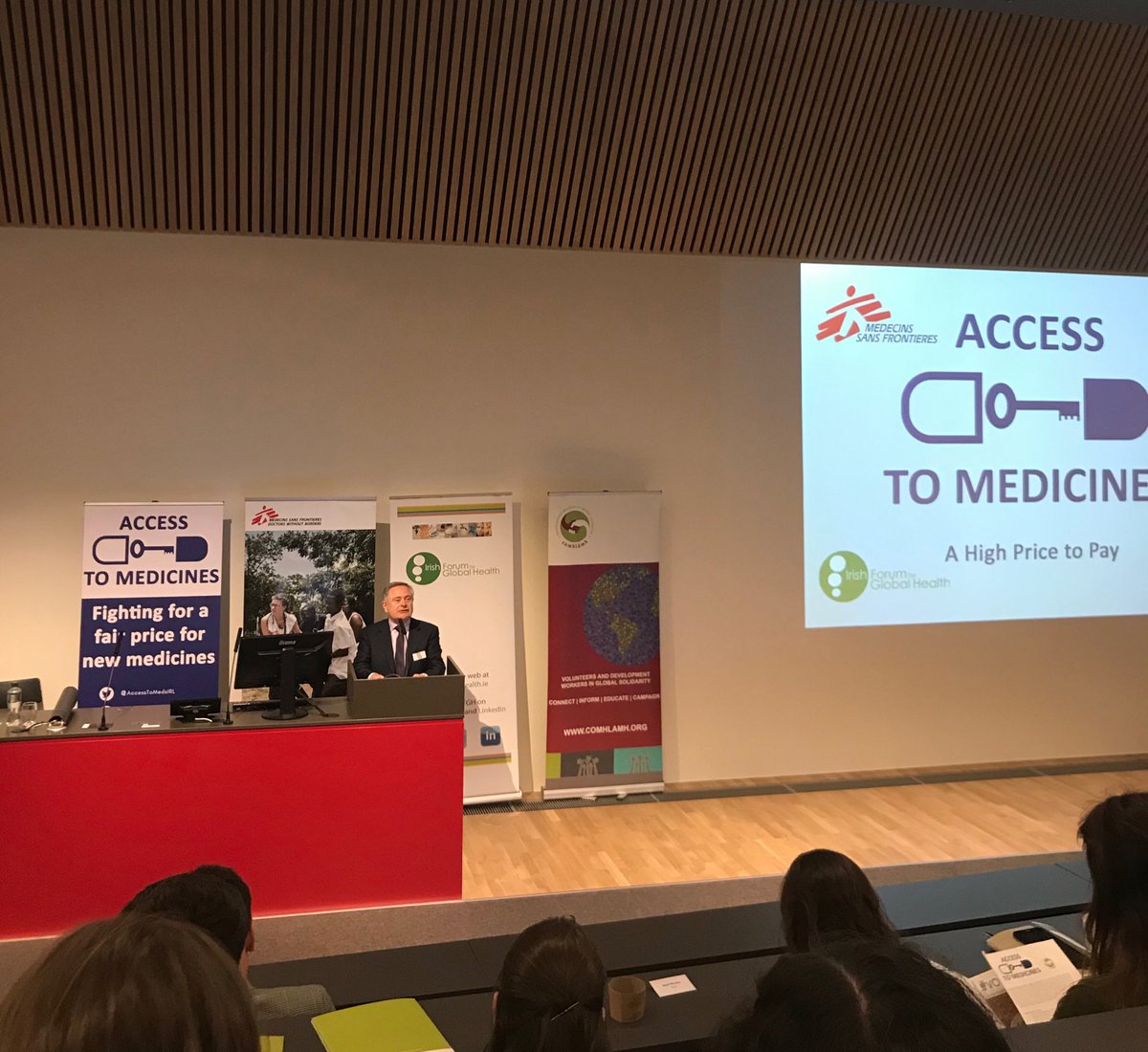 Ash_OSullivan's tweet photo. Brendan Howlin introducing this mornings fascinating international discussion on pricing, incentivising innovation and ensuring access to effective medicines. Ireland certainly not unique in navigating this issue #accesstomeds @AccessToMedsIRL @RCSI_Irl @GrantThorntonIE https://t.co/neFsrVxl4c