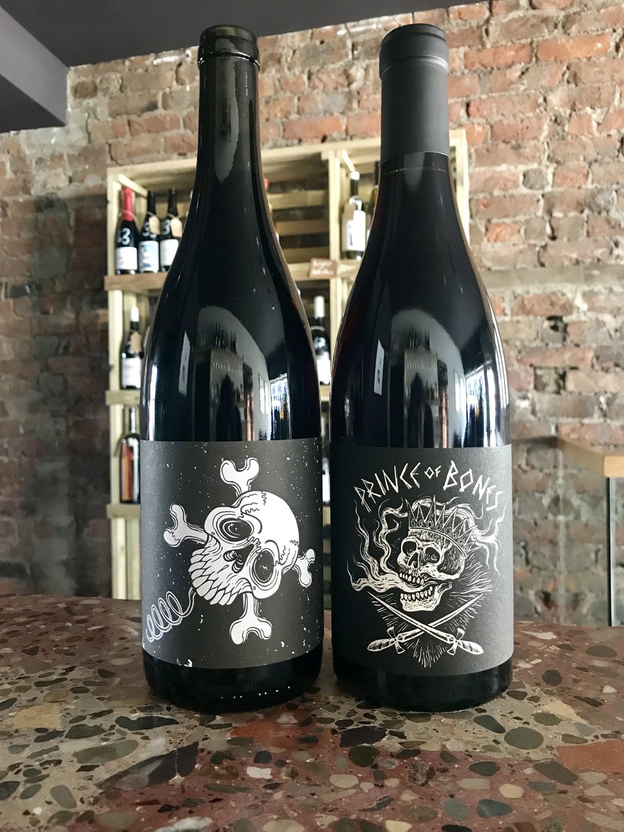 gudfishwine's tweet photo. Our latest shipment from South Africa has landed safely 💫 we’re delighted and excited to be teaming up with @cbwines to distribute them across the U.K.  🤝 https://t.co/TEK5N0MwVs