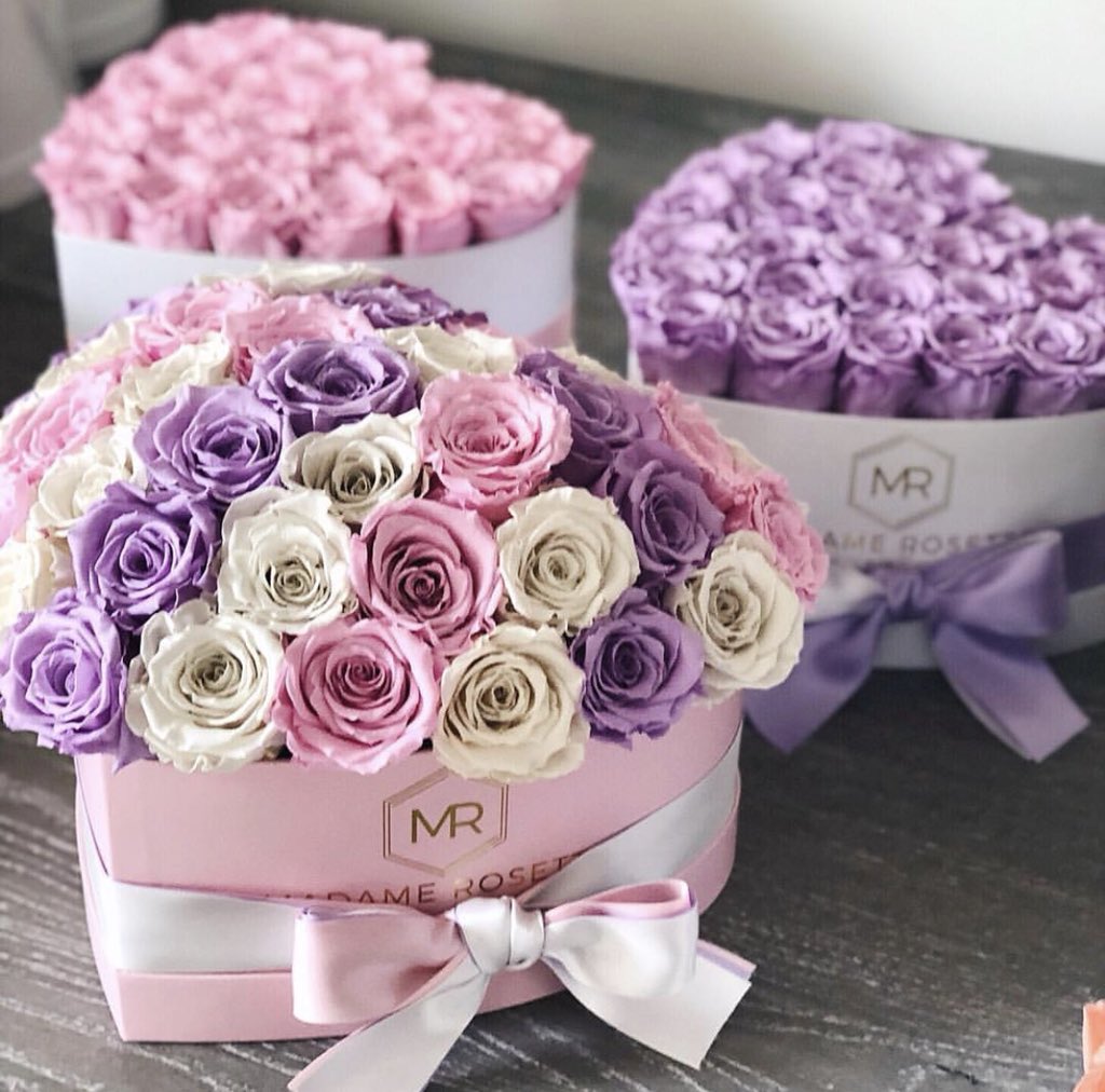 New Heart Eternity Roses Box Collection 💕💕 available for Mother’s Day. Limited quantities.. 
instagram.com/p/BiRotd_BkIu/