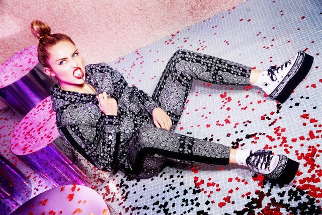 manilabaeph's tweet photo. We’re loving @MileyCyrus’ collaboration with @Converse ❤️ Read more about it here: https://t.co/LuWyiu6GV3 https://t.co/i76Mtpc5qX