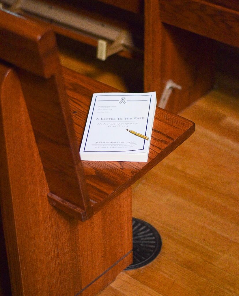 LetterToThePope's tweet photo. “I believe these experiences have brought me closer to God and have helped me understand what a great gift Christ’s teaching of #hope, #love and #forgiveness is to our world.” #Quote #ALetterToThePope Pg. 103 📖

#PleatothePope #forgivenessHeals 🙏🏽 https://t.co/L22w5GYKFs