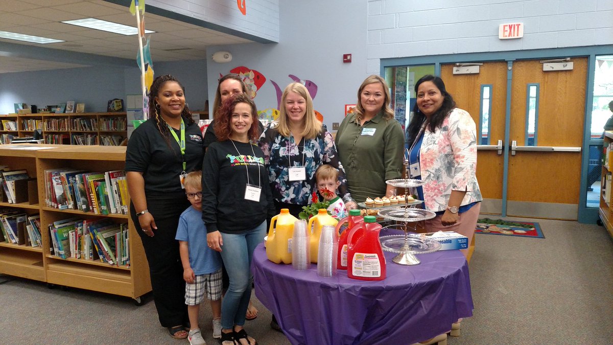 FullerMediaCtr's tweet photo. #FullerElem #FullerPTA #ElectedOfficialsVisit2018 So excited to be hosting this event!! @FullerPTA @FullerMagnetAP https://t.co/neyTXU5XI9